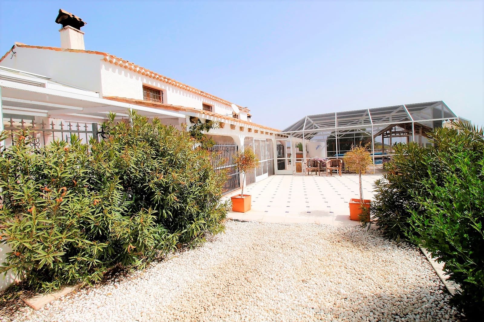 6 soveværelse Finca/Landehus til salg i Puerto Lumbreras med swimmingpool - € 349.000 (Ref: 3668481)