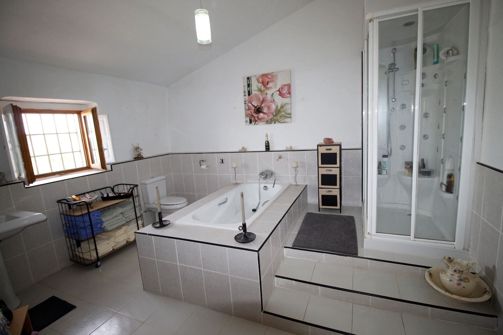 6 soveværelse Finca/Landehus til salg i Puerto Lumbreras med swimmingpool - € 349.000 (Ref: 3668481)