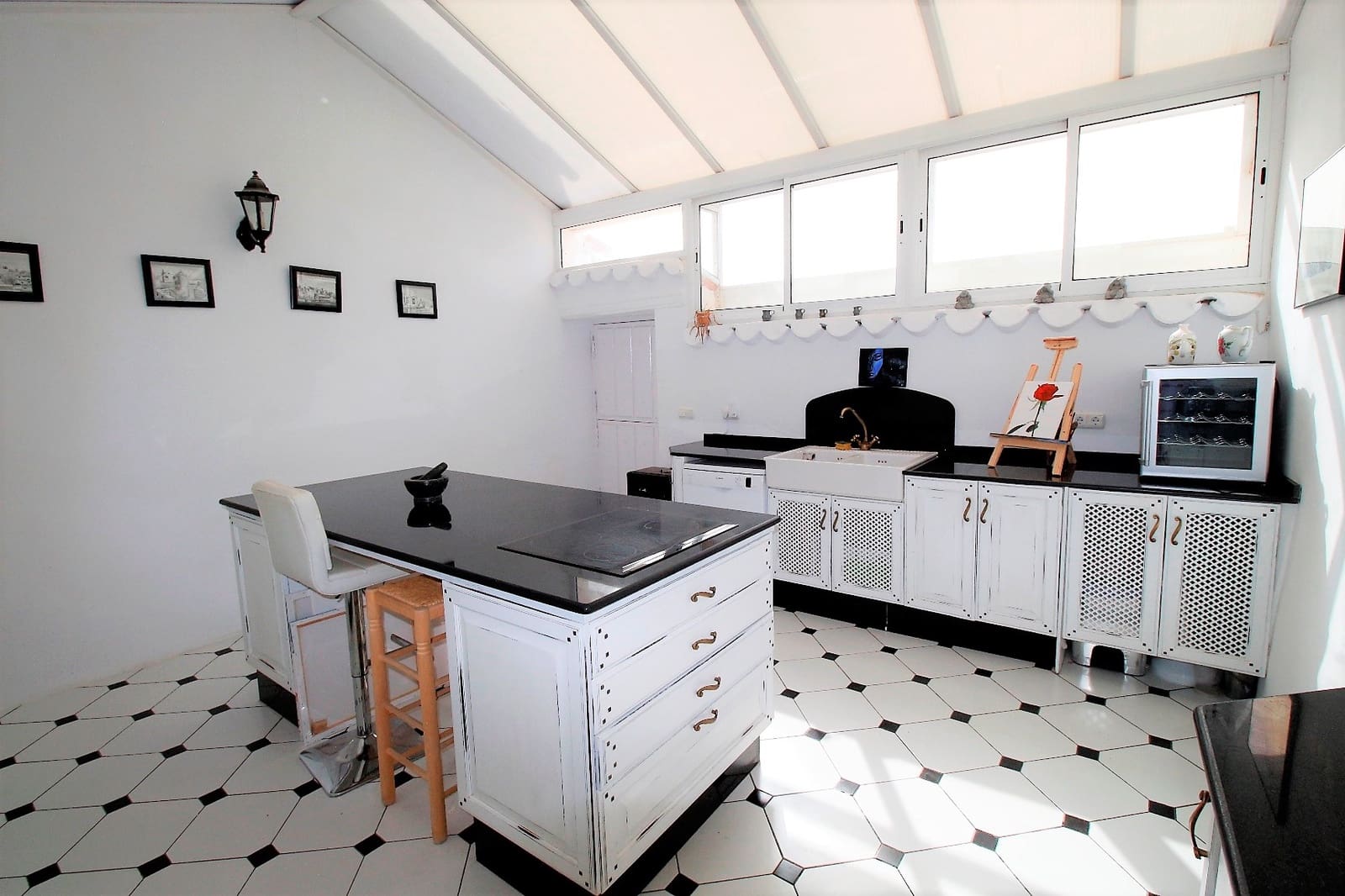 6 soveværelse Finca/Landehus til salg i Puerto Lumbreras med swimmingpool - € 349.000 (Ref: 3668481)