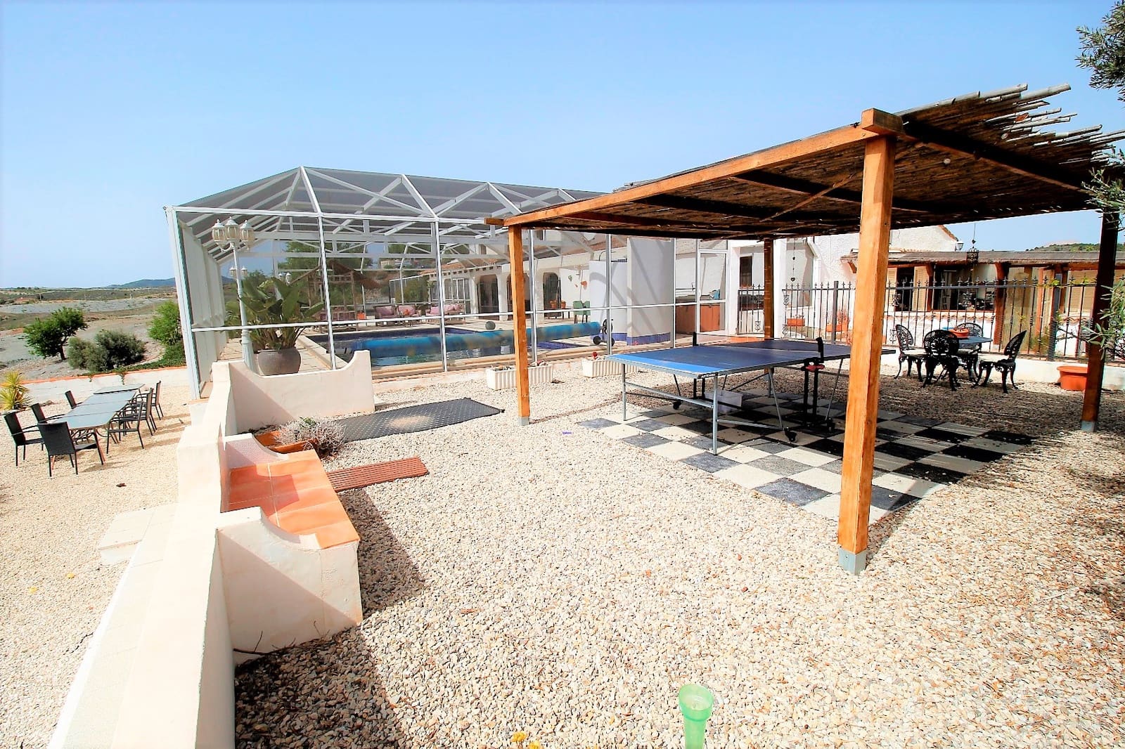 6 soveværelse Finca/Landehus til salg i Puerto Lumbreras med swimmingpool - € 349.000 (Ref: 3668481)