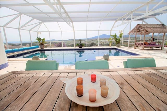 6 soveværelse Finca/Landehus til salg i Puerto Lumbreras med swimmingpool - € 349.000 (Ref: 3668481)