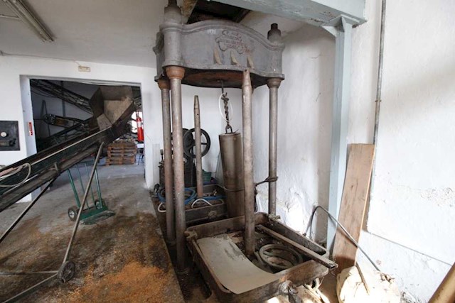 6 Zimmer Finca/Landgut zu verkaufen in Vélez-Blanco mit Garage - 200.000 € (Ref: 3699932)