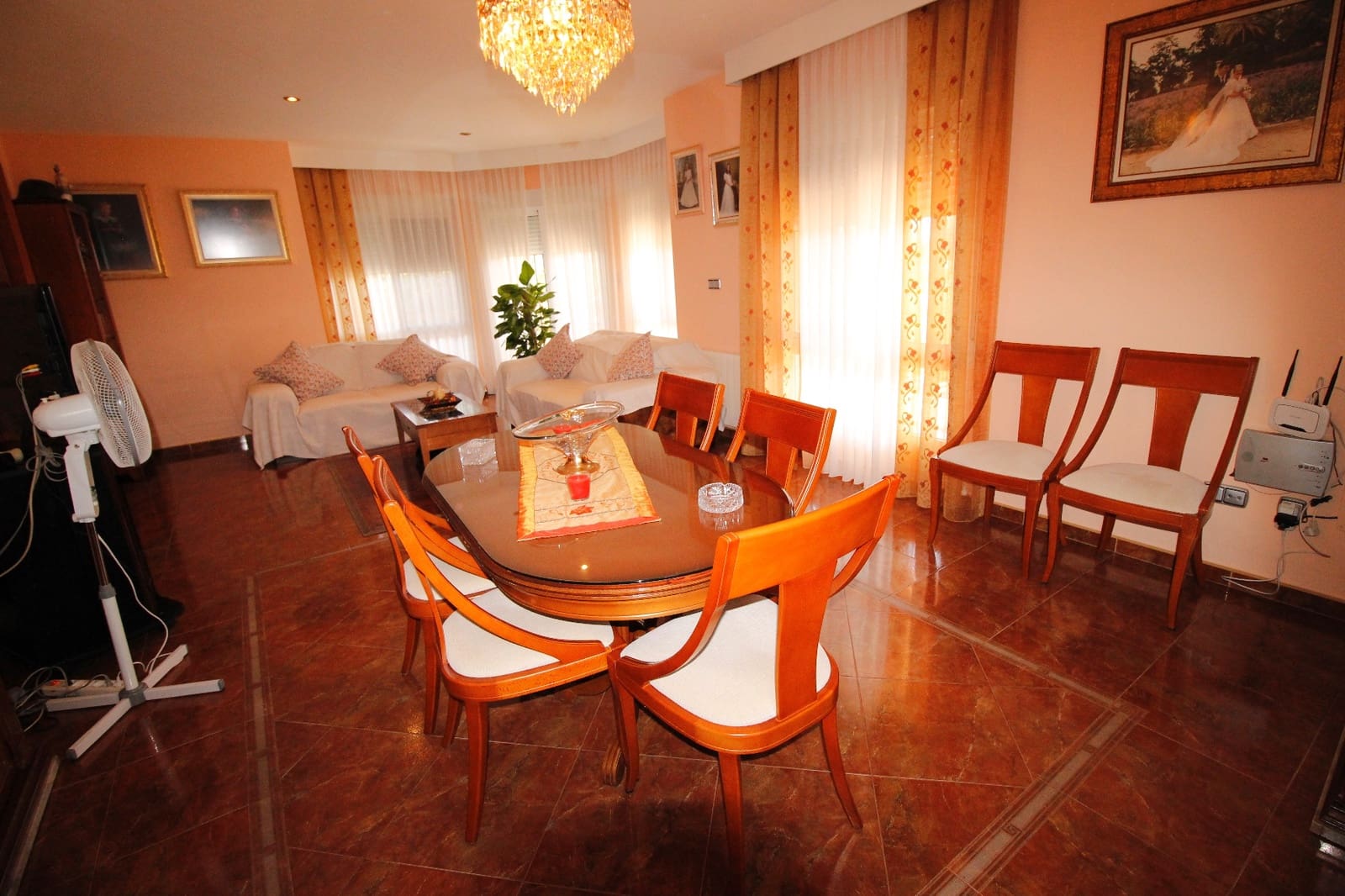 4 soveværelse Villa til salg i Purias med garage - € 399.000 (Ref: 4160733)