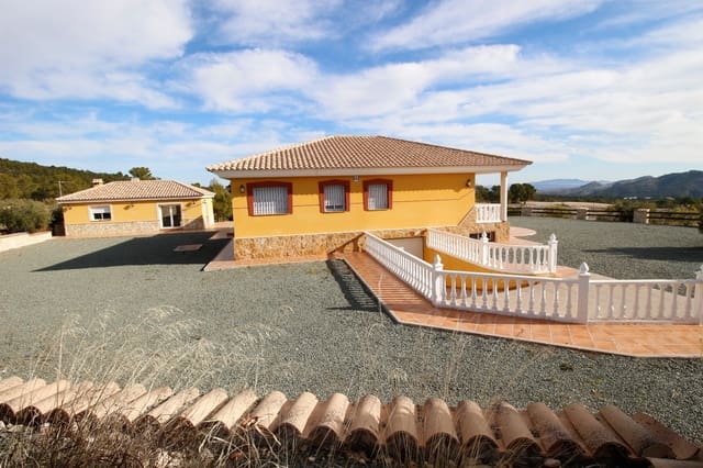 4 bedroom Villa for sale in Lorca with pool garage - € 349,950 (Ref: 6015145)