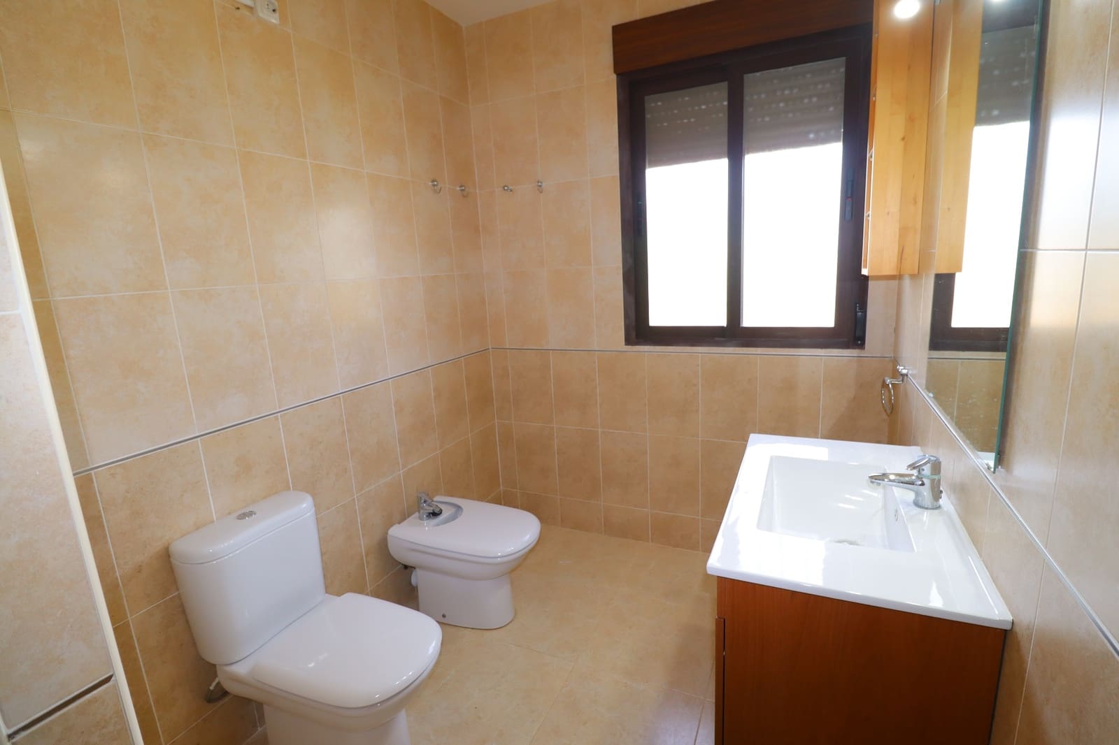 4 bedroom Villa for sale in Lorca - € 280,000 (Ref: 6867980)