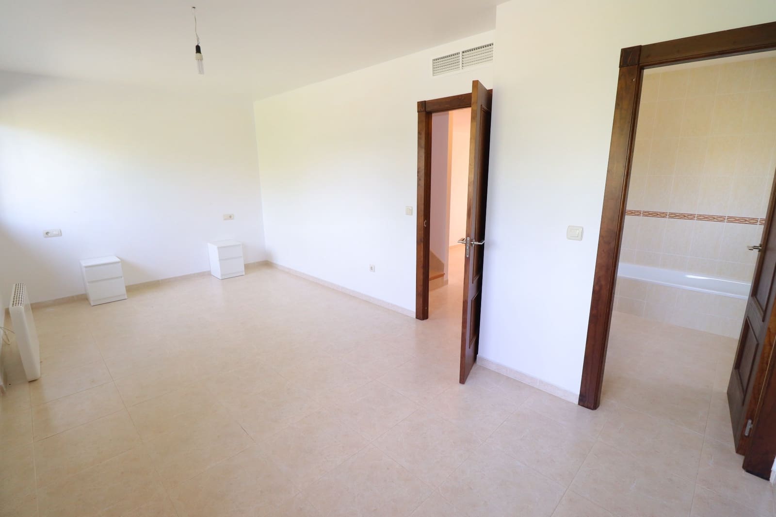 4 bedroom Villa for sale in Lorca - € 280,000 (Ref: 6867980)