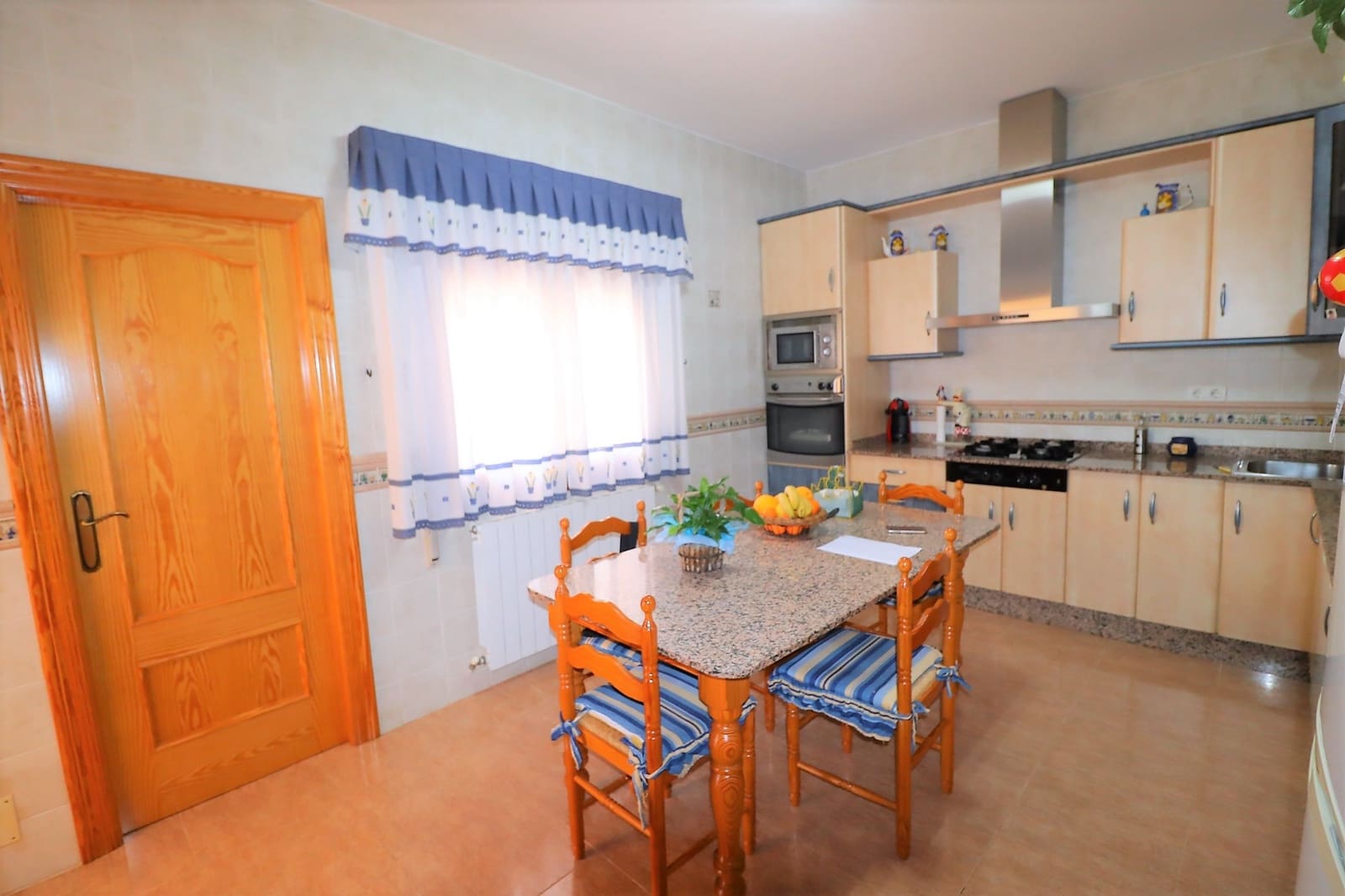 4 bedroom Finca/Country House for sale in Lorca with garage - € 229,950 (Ref: 7297413)