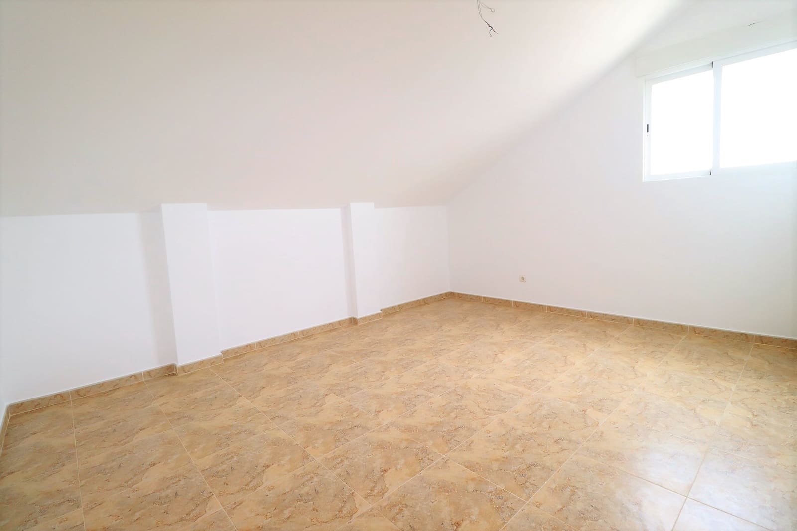 5 soveværelse Villa til salg i Puerto Lumbreras - € 289.000 (Ref: 7437375)