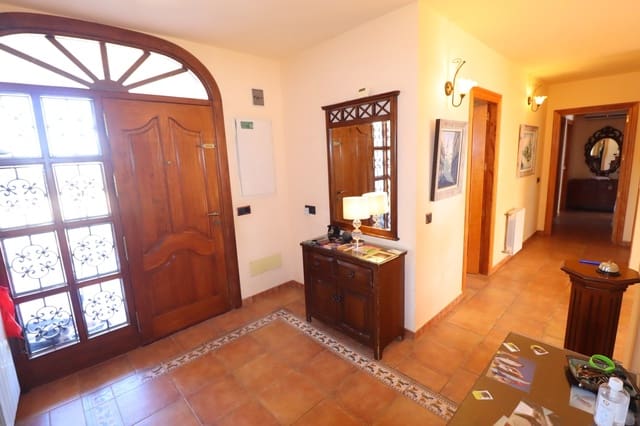 5 sypialnia Willa na sprzedaż w Purias, Lorca z basenem garażem - 399 950 € (Ref: 8244609)