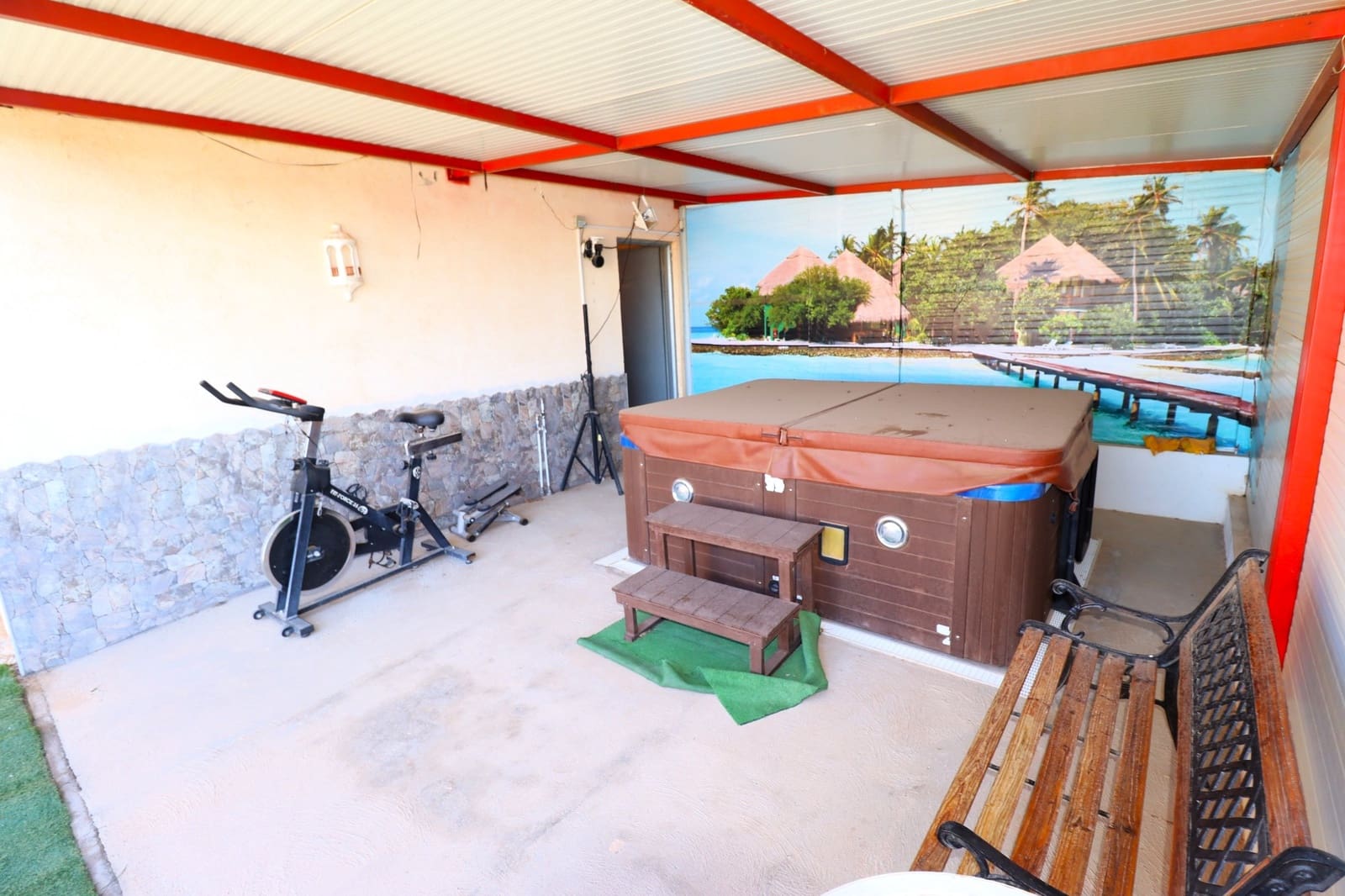 5 sypialnia Willa na sprzedaż w Purias z basenem garażem - 399 950 € (Ref: 8244609)