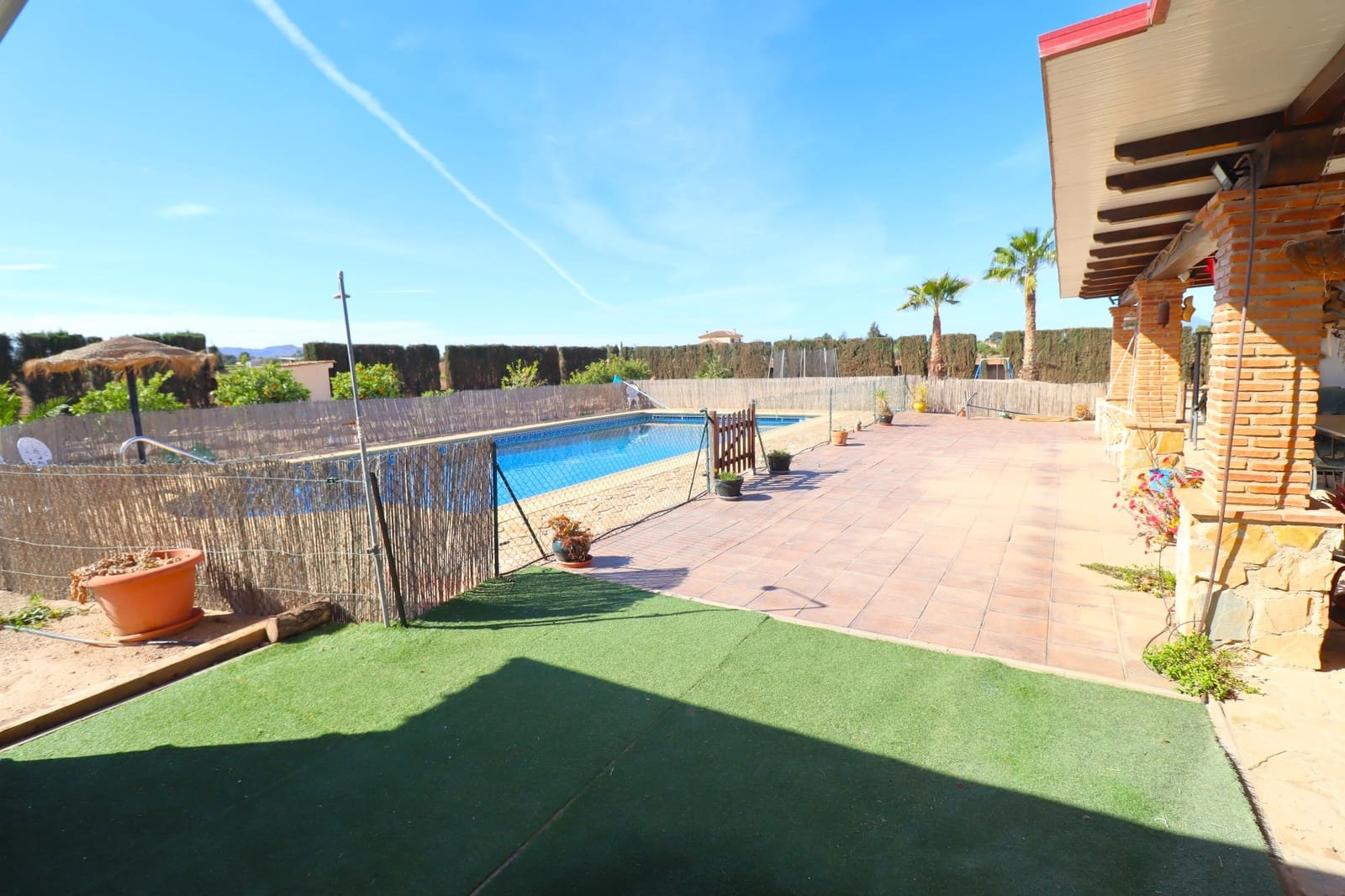 5 sypialnia Willa na sprzedaż w Purias z basenem garażem - 399 950 € (Ref: 8244609)