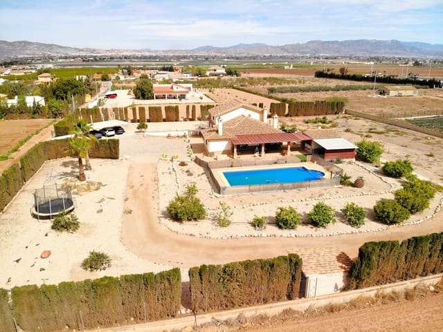 5 sypialnia Willa na sprzedaż w Purias, Lorca z basenem garażem - 399 950 € (Ref: 8244609)