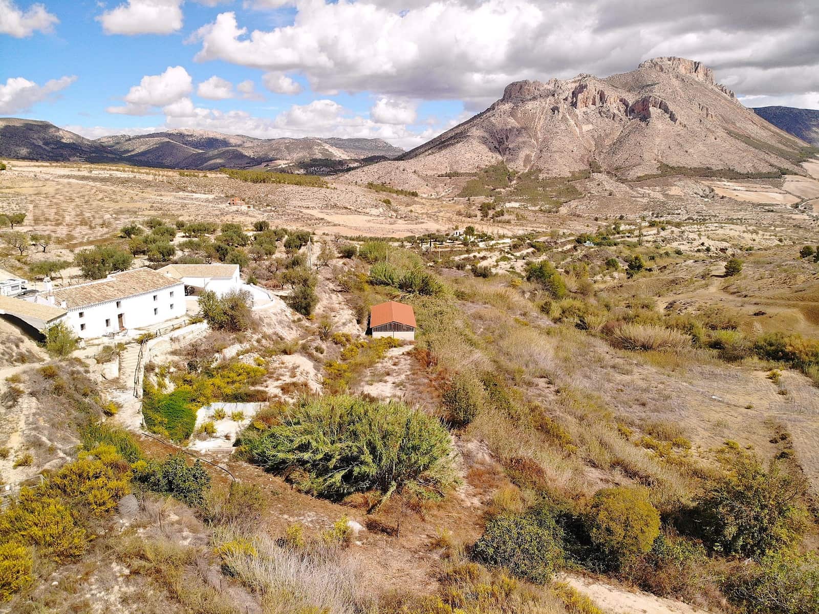 6 soveværelse Finca/Landehus til salg i Velez-Blanco med swimmingpool - € 475.000 (Ref: 8574327)