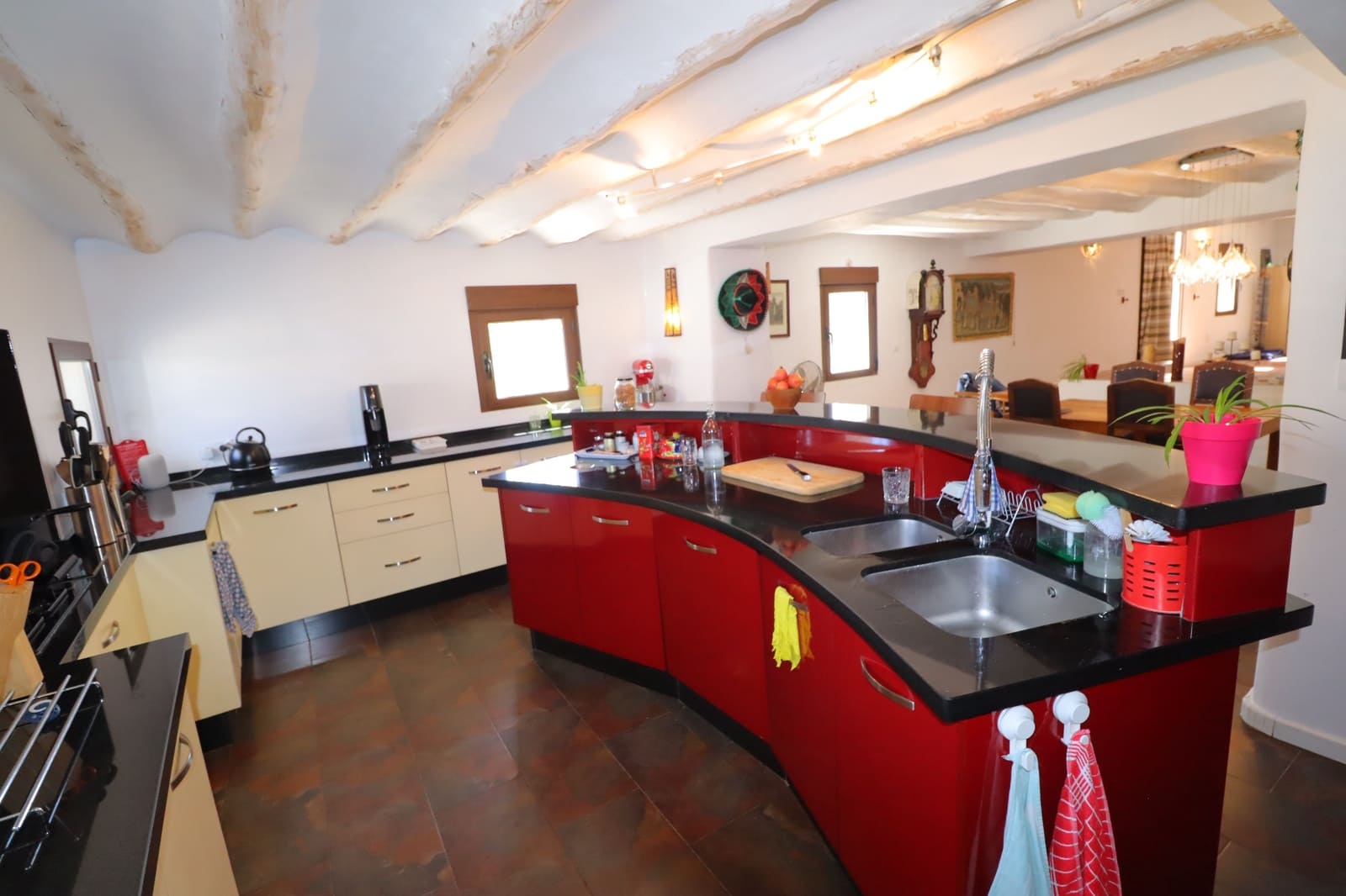 6 soveværelse Finca/Landehus til salg i Velez-Blanco med swimmingpool - € 475.000 (Ref: 8574327)