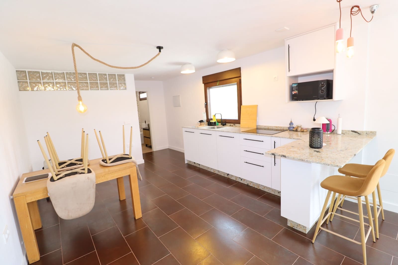 6 soveværelse Finca/Landehus til salg i Velez-Blanco med swimmingpool - € 475.000 (Ref: 8574327)