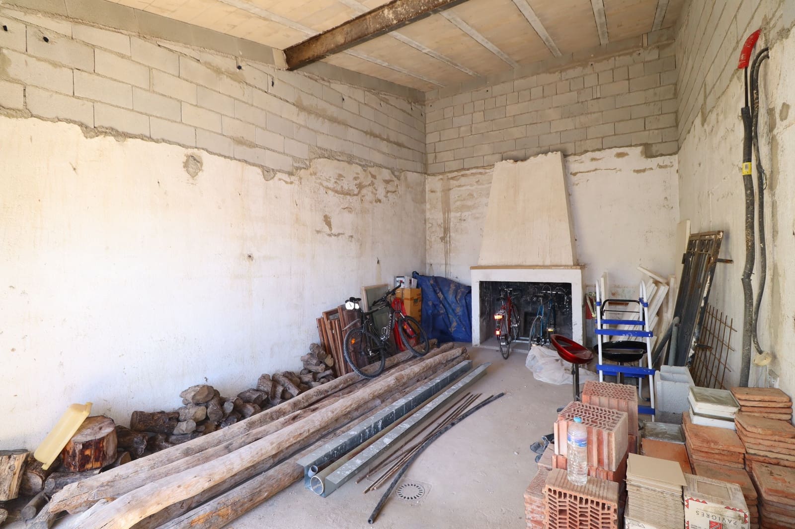 6 soveværelse Finca/Landehus til salg i Velez-Blanco med swimmingpool - € 475.000 (Ref: 8574327)