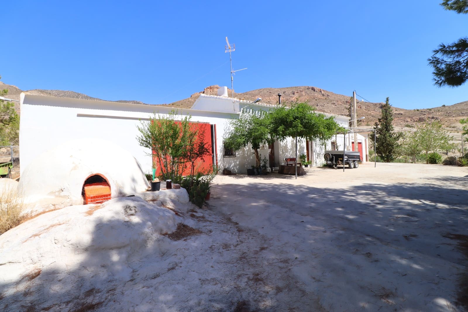 7 bedroom Finca/Country House for sale in La Parroquia - € 399,950 (Ref: 8625863)