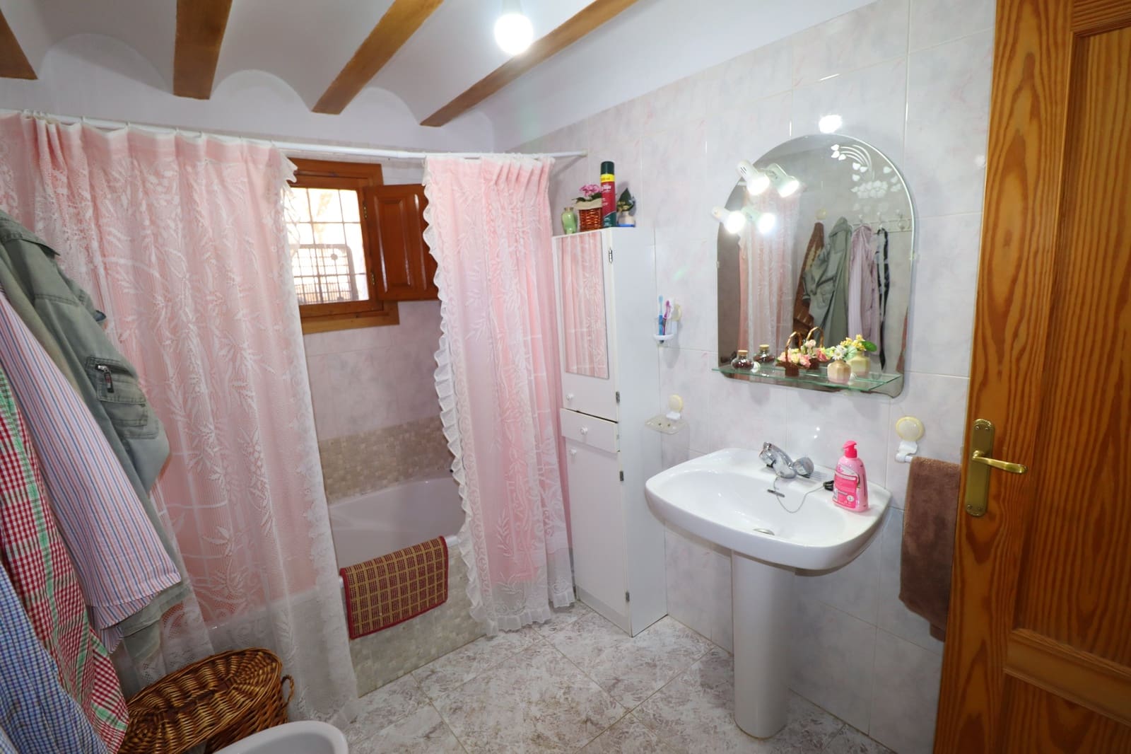 7 bedroom Finca/Country House for sale in La Parroquia - € 399,950 (Ref: 8625863)