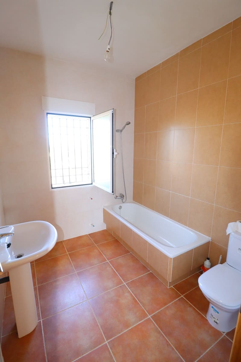 3 sovrum Villa till salu i Purias - 239 950 € (Ref: 8639586)