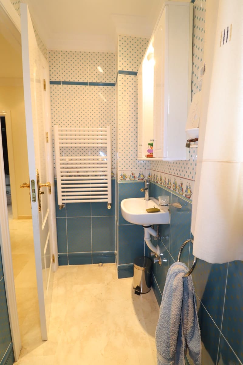 6 bedroom Villa for sale in Lorca with garage - € 290,000 (Ref: 8681330)