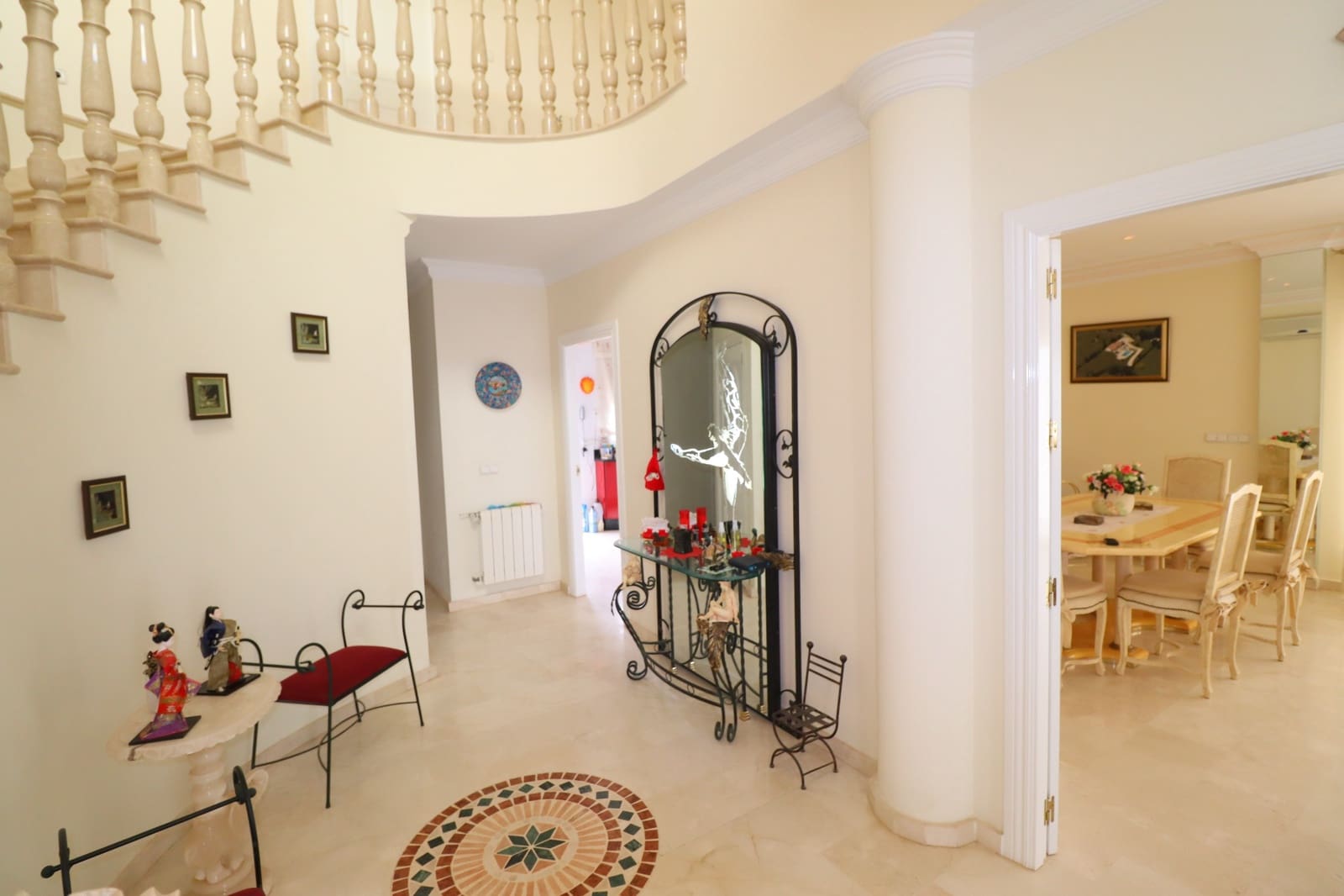 6 bedroom Villa for sale in Lorca with garage - € 290,000 (Ref: 8681330)