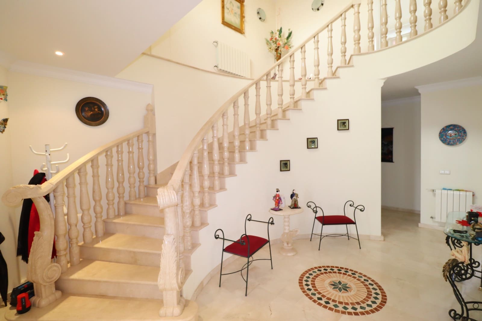 6 bedroom Villa for sale in Lorca with garage - € 290,000 (Ref: 8681330)