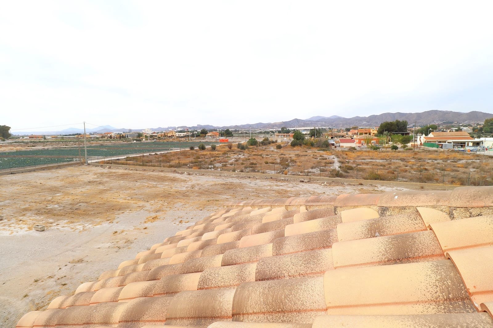 6 bedroom Villa for sale in Lorca with garage - € 290,000 (Ref: 8681330)