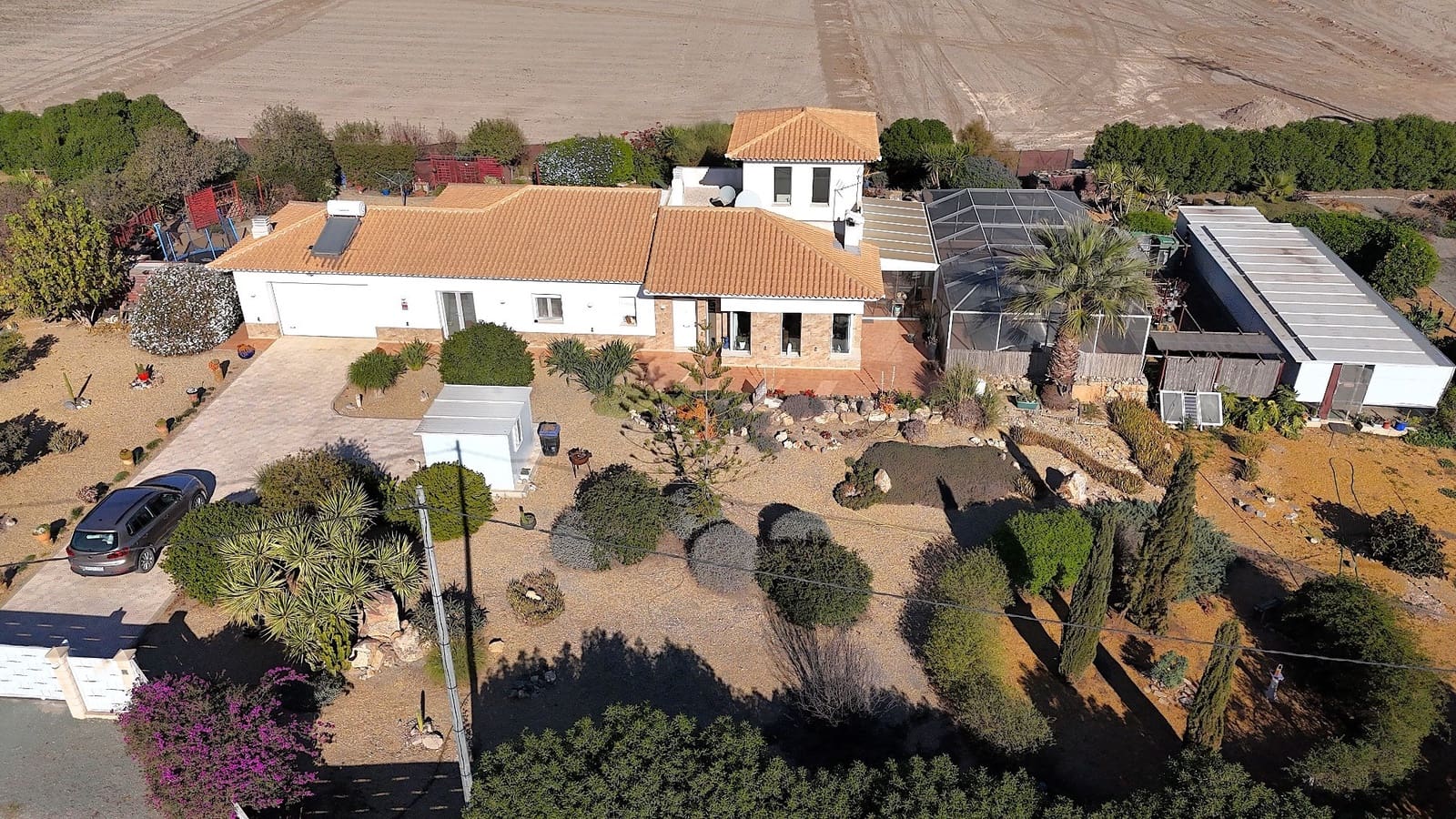 3 bedroom Villa for sale in Puerto Lumbreras with pool garage - € 399,950 (Ref: 8698707)