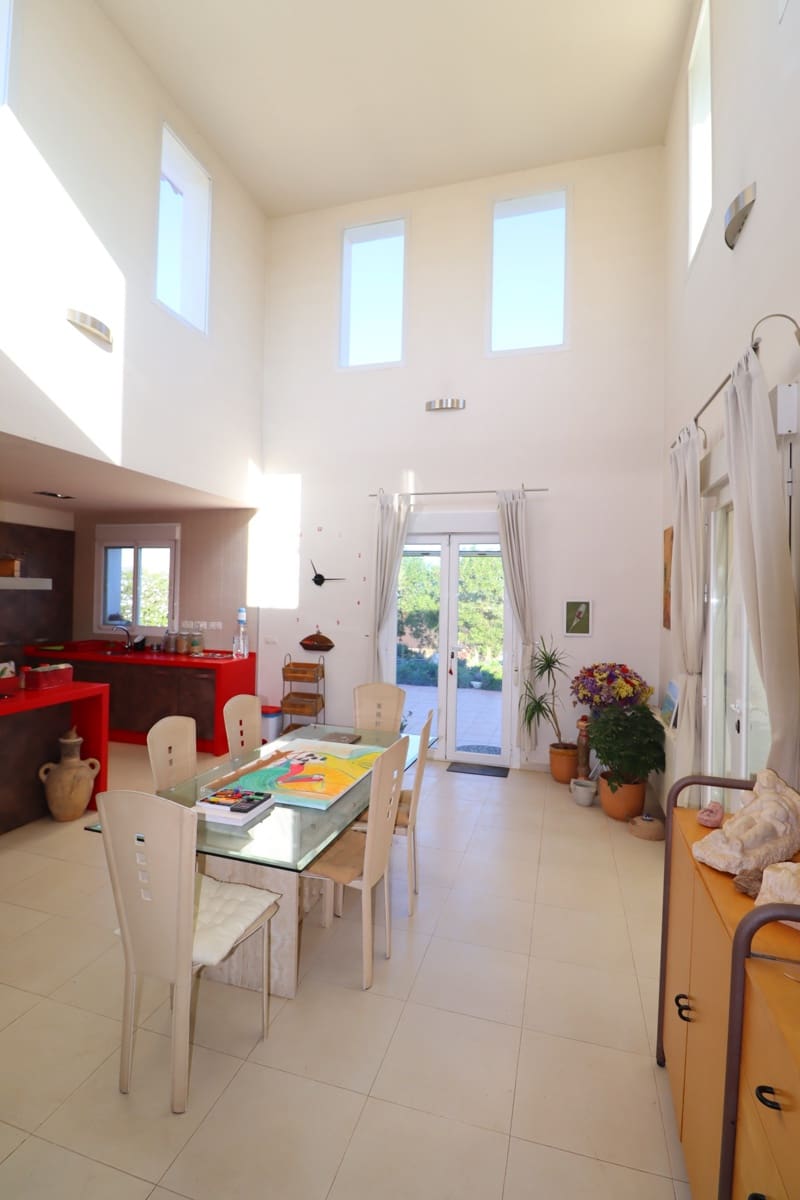 3 bedroom Villa for sale in Puerto Lumbreras with pool garage - € 399,950 (Ref: 8698707)