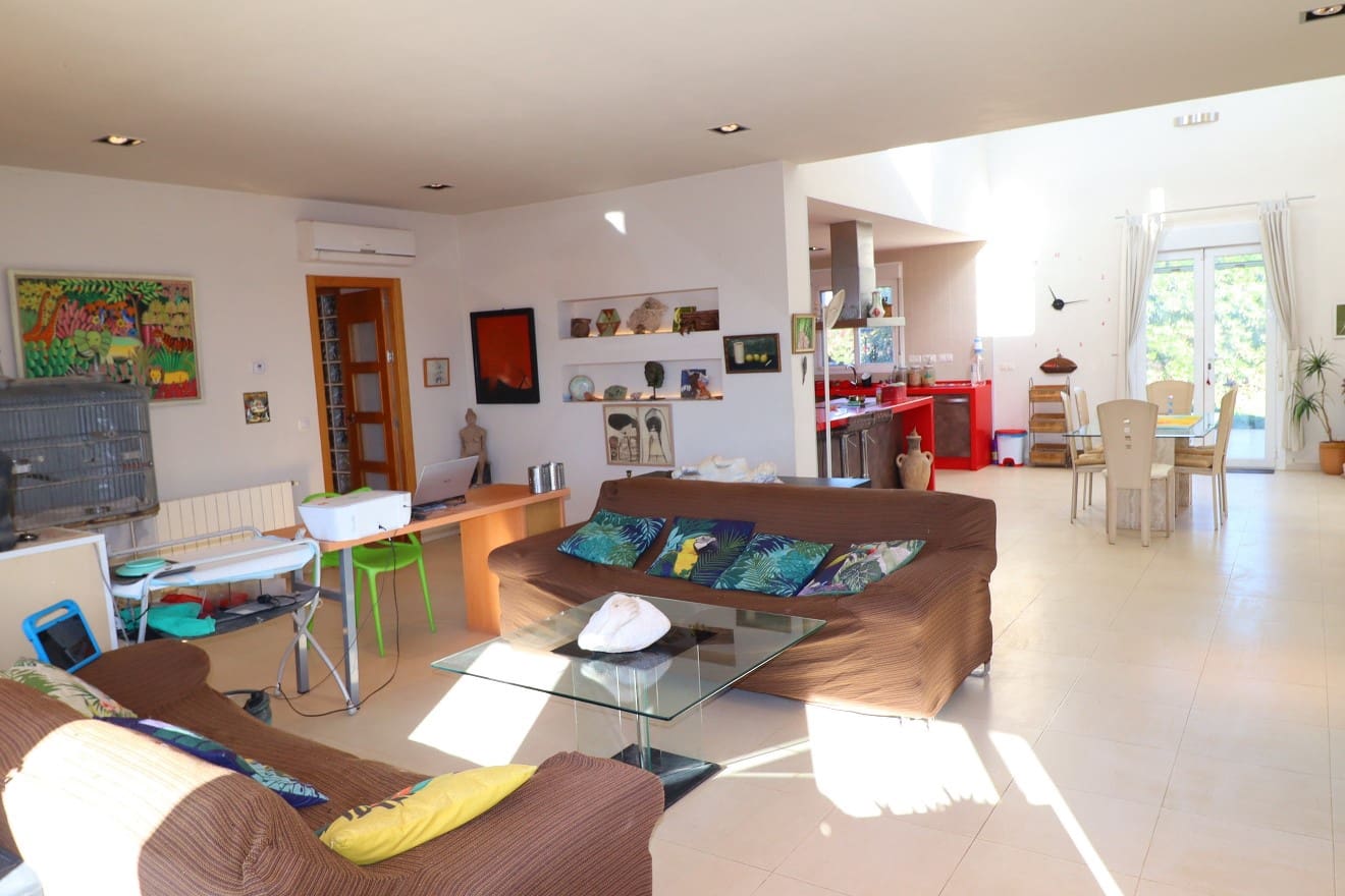 3 bedroom Villa for sale in Puerto Lumbreras with pool garage - € 399,950 (Ref: 8698707)