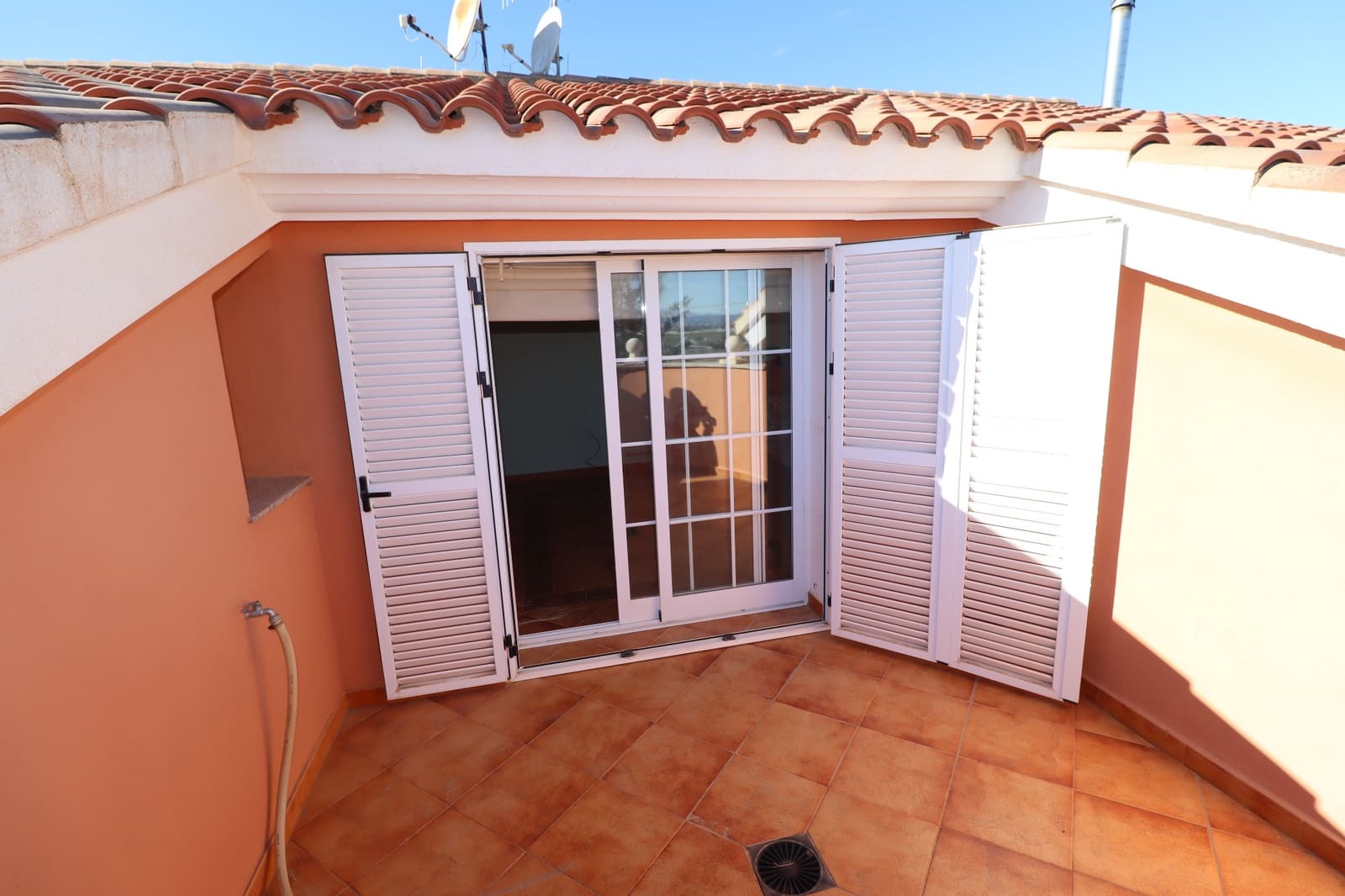 5 soveværelse Villa til salg i Puerto Lumbreras med swimmingpool garage - € 329.000 (Ref: 8760353)