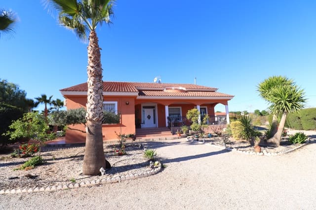 5 bedroom Villa for sale in Puerto Lumbreras with pool garage - € 335,000 (Ref: 8760353)