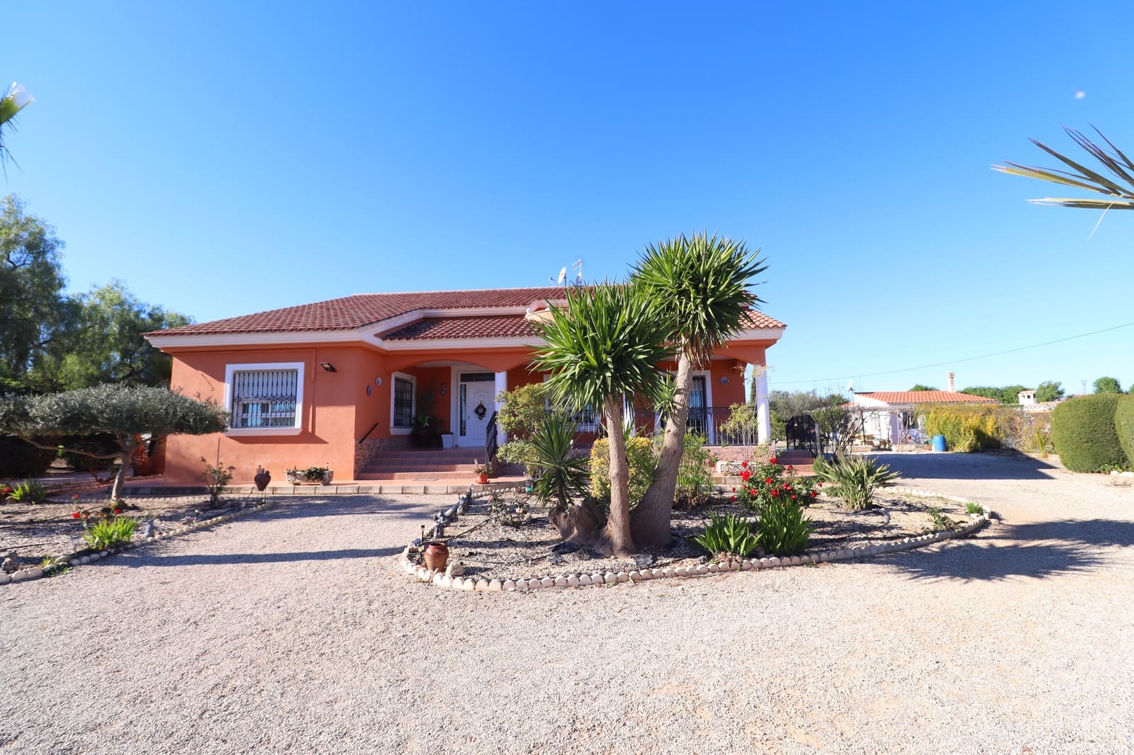 5 soveværelse Villa til salg i Puerto Lumbreras med swimmingpool garage - € 329.000 (Ref: 8760353)