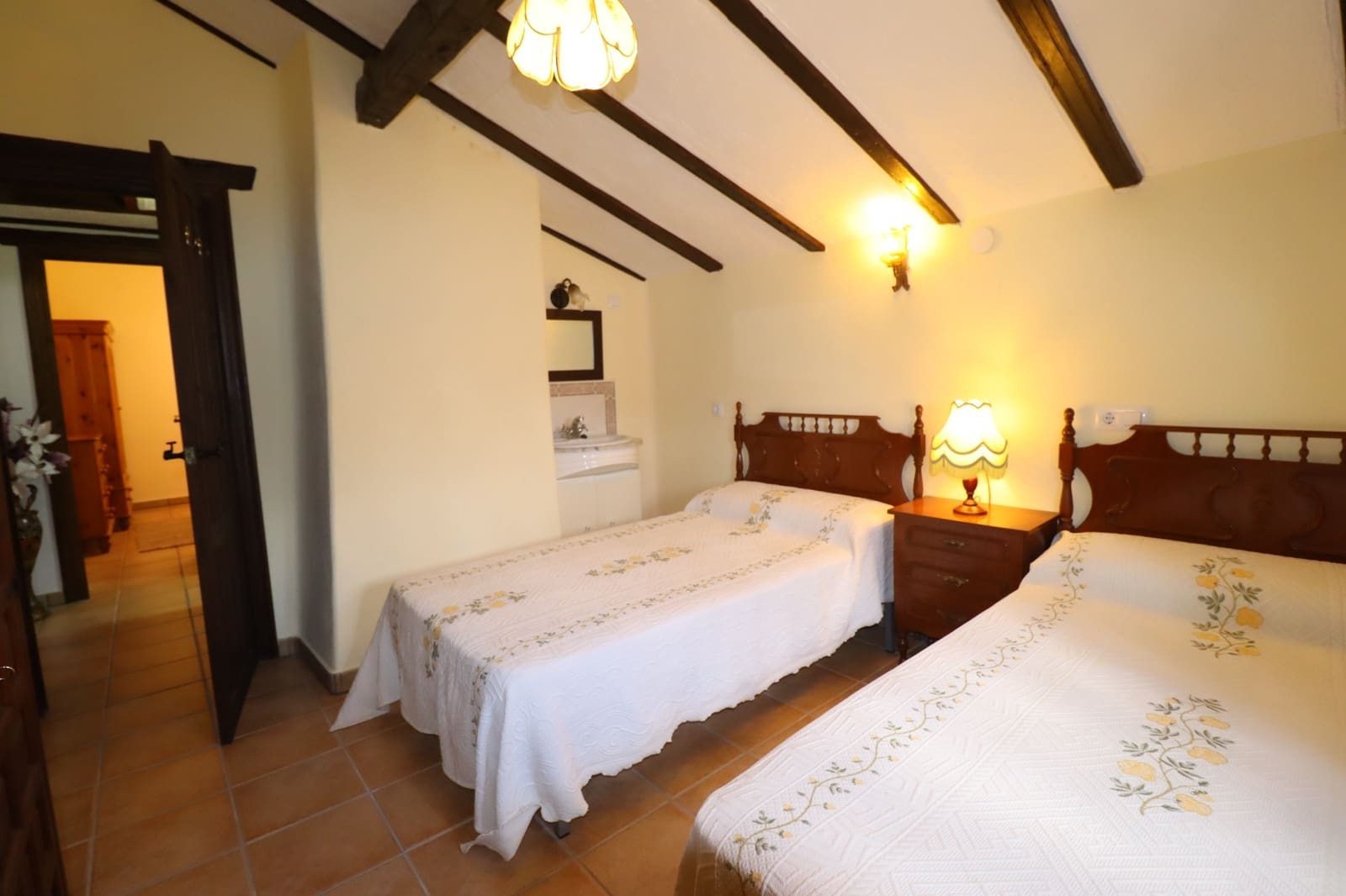 4 soveværelse Finca/Landehus til salg i Chirivel med garage - € 159.000 (Ref: 8901593)