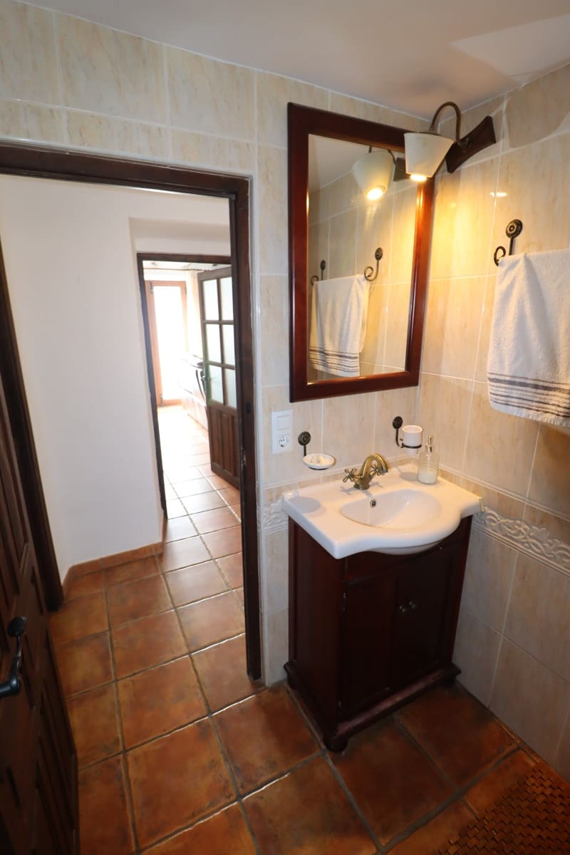 4 soveværelse Finca/Landehus til salg i Chirivel med garage - € 159.000 (Ref: 8901593)