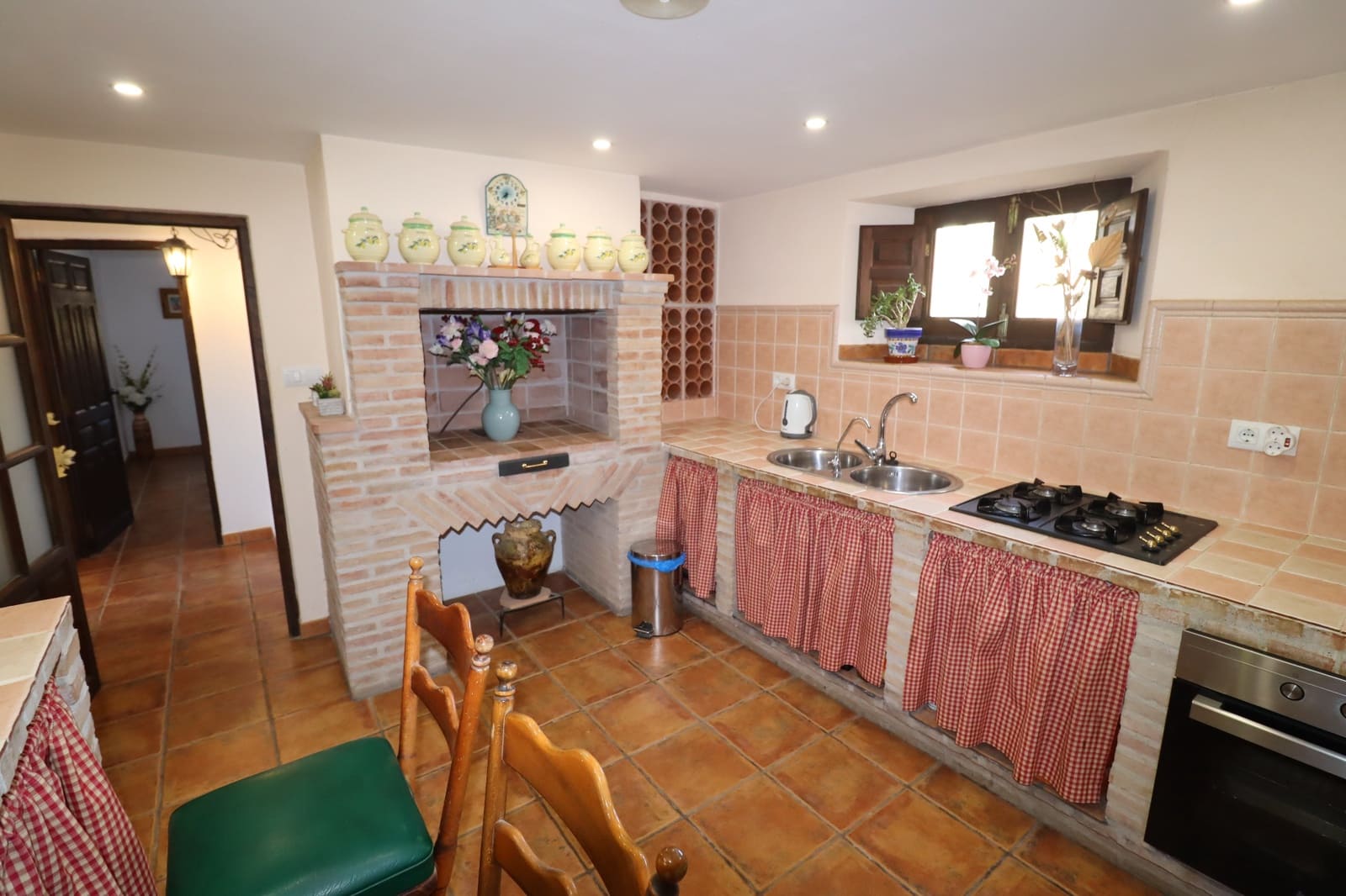 4 soveværelse Finca/Landehus til salg i Chirivel med garage - € 159.000 (Ref: 8901593)