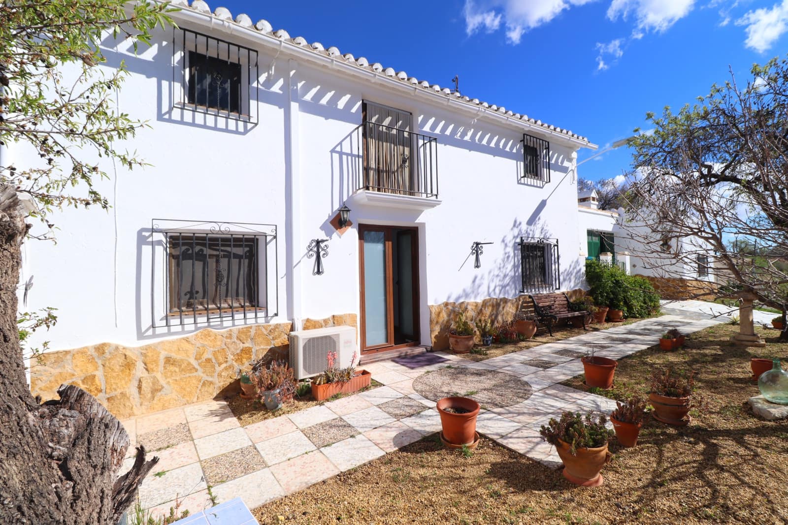 4 soveværelse Finca/Landehus til salg i Chirivel med garage - € 159.000 (Ref: 8901593)