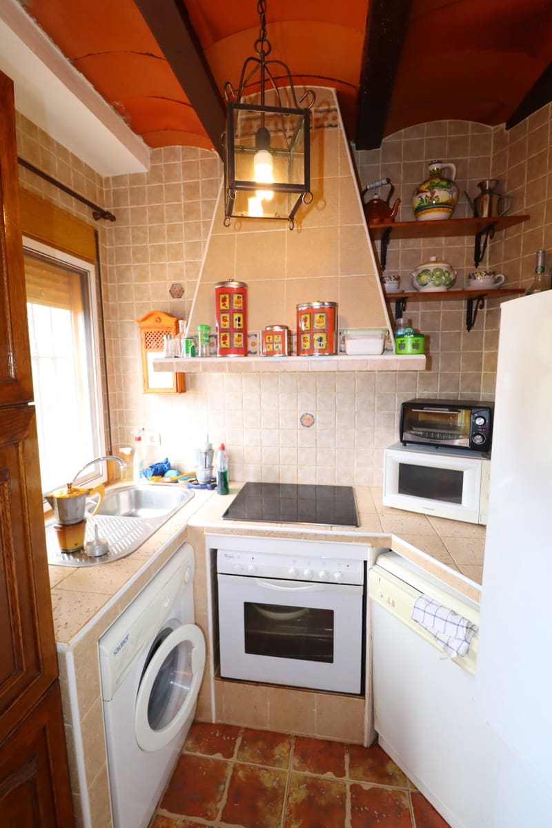 4 soveværelse Villa til salg i Aledo med garage - € 230.000 (Ref: 8956431)