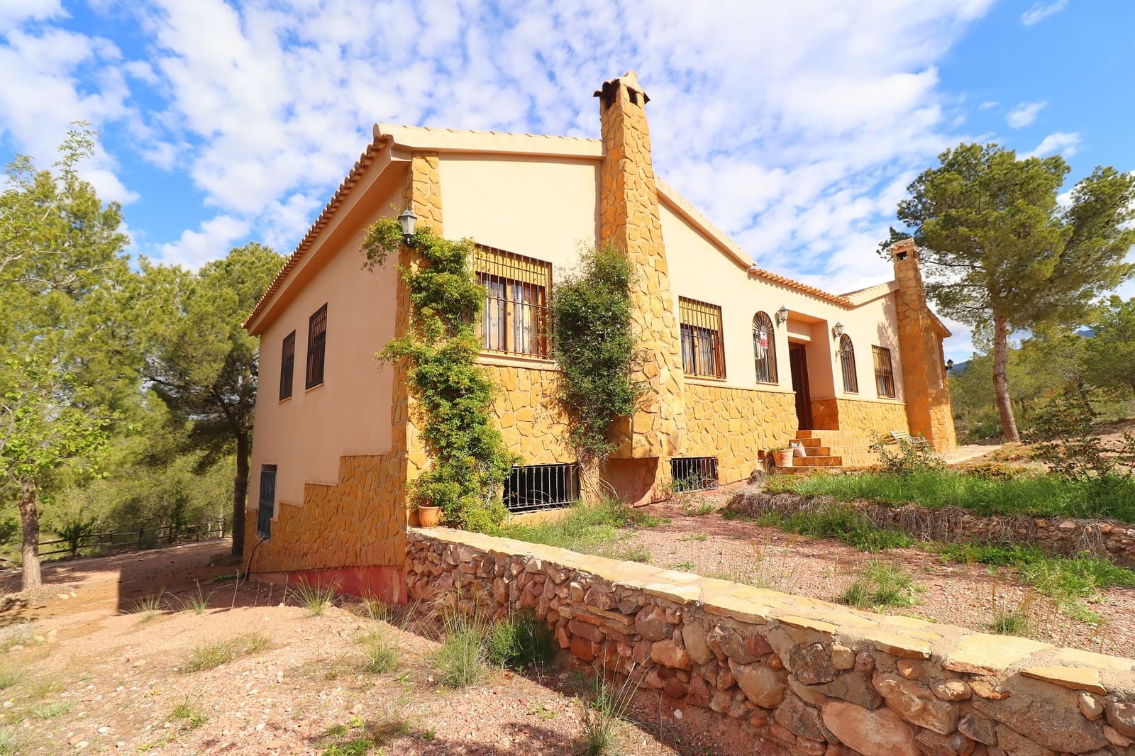 4 soveværelse Villa til salg i Aledo med garage - € 230.000 (Ref: 8956431)