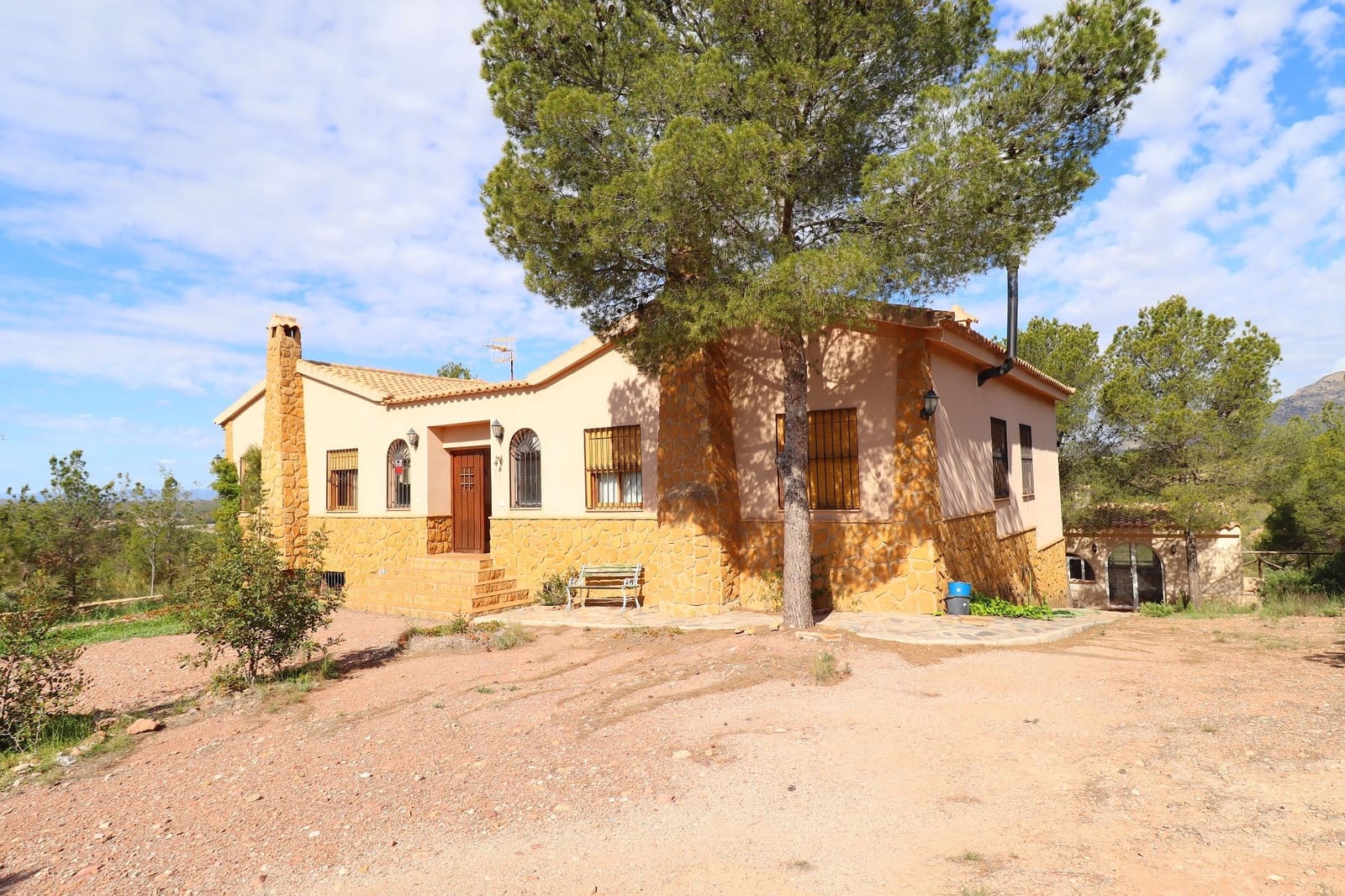 4 soveværelse Villa til salg i Aledo med garage - € 230.000 (Ref: 8956431)