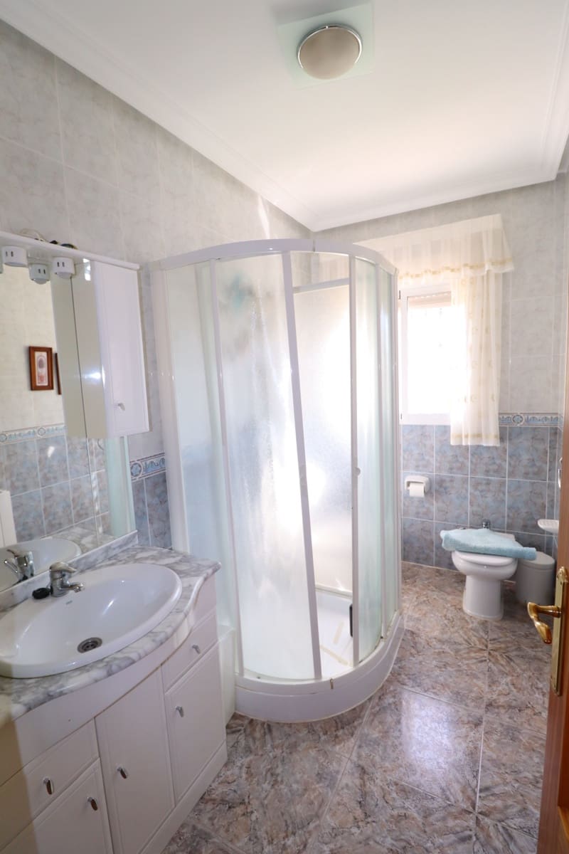 5 sovrum Villa till salu i Lorca med garage - 295 000 € (Ref: 9018730)