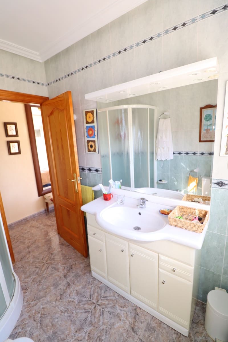 5 sovrum Villa till salu i Lorca med garage - 295 000 € (Ref: 9018730)