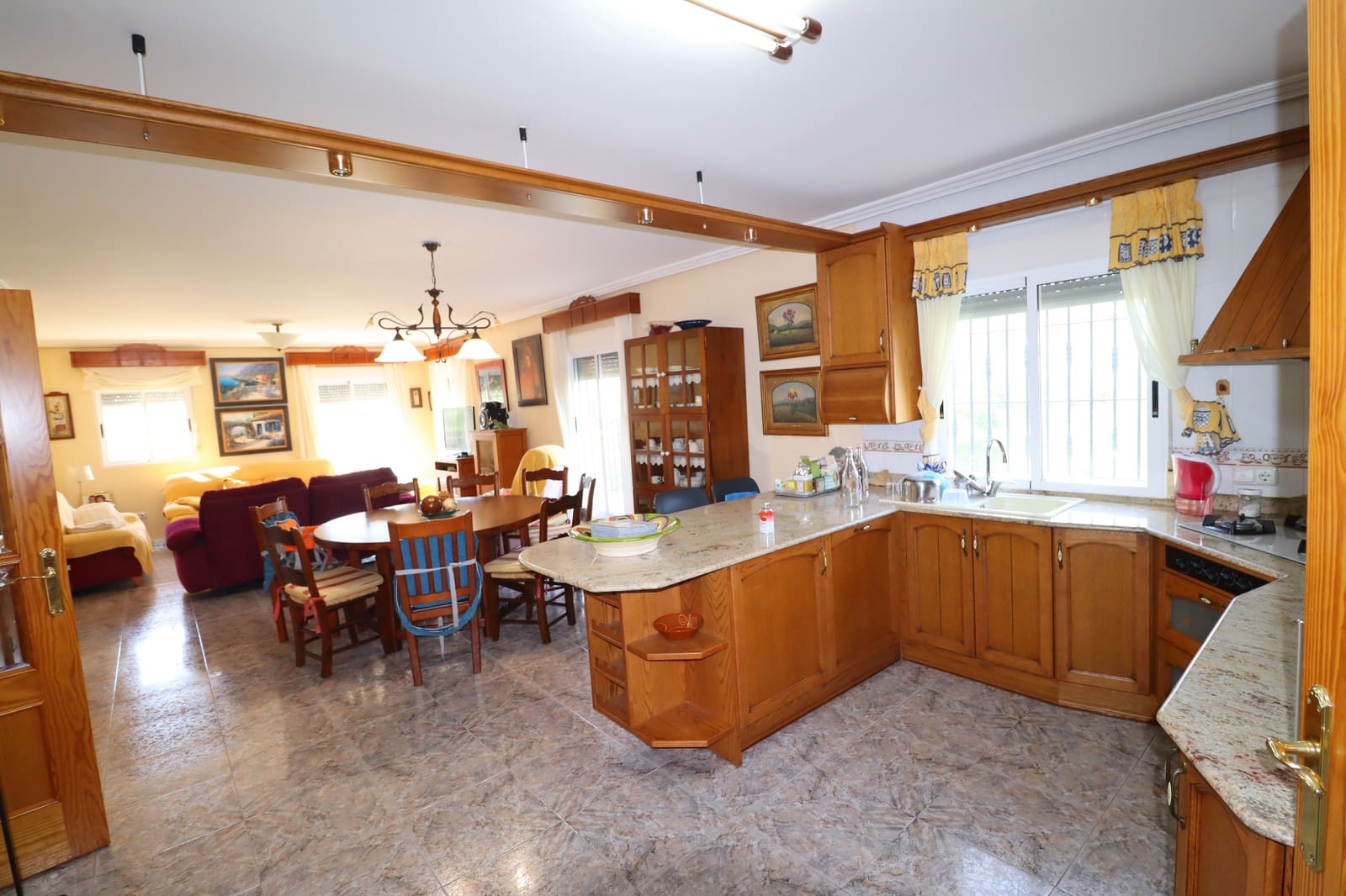 5 sovrum Villa till salu i Lorca med garage - 295 000 € (Ref: 9018730)