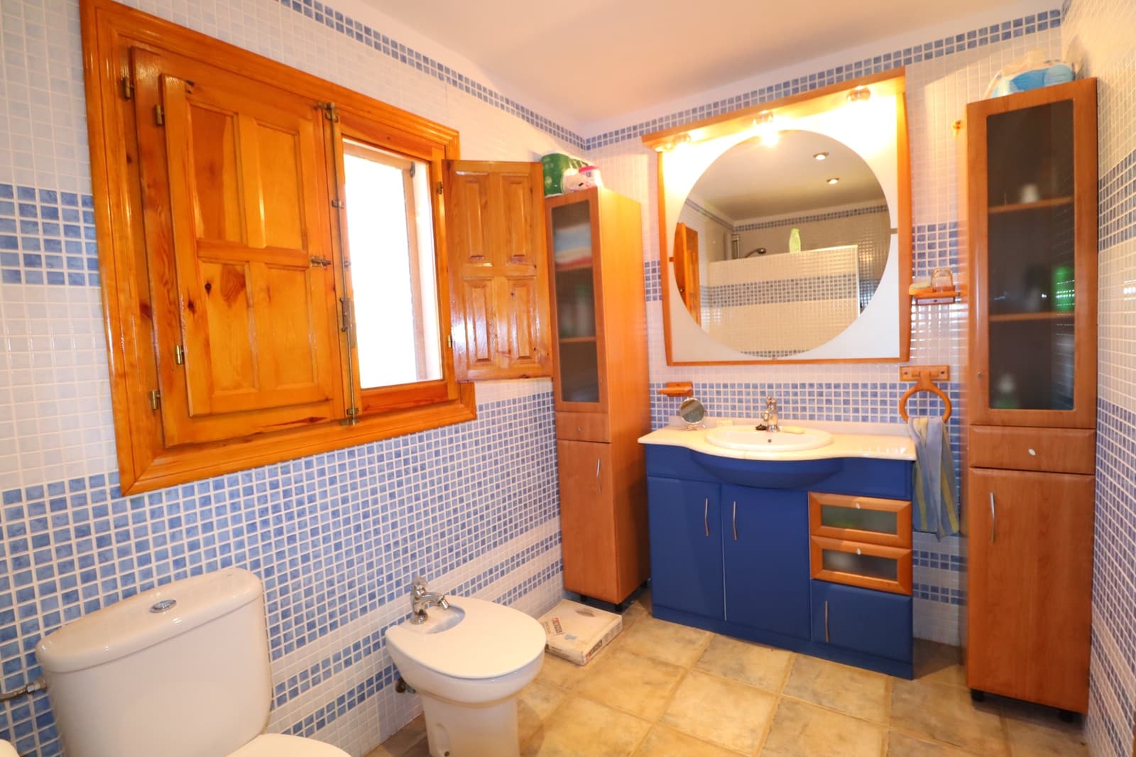 89 soveværelse Finca/Landehus til salg i Velez-Rubio med swimmingpool garage - € 415.000 (Ref: 9034660)