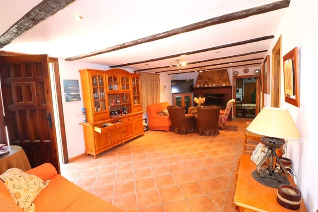 89 sovrum Finca/Hus på landet till salu i Vélez-Rubio med pool garage - 415 000 € (Ref: 9034660)