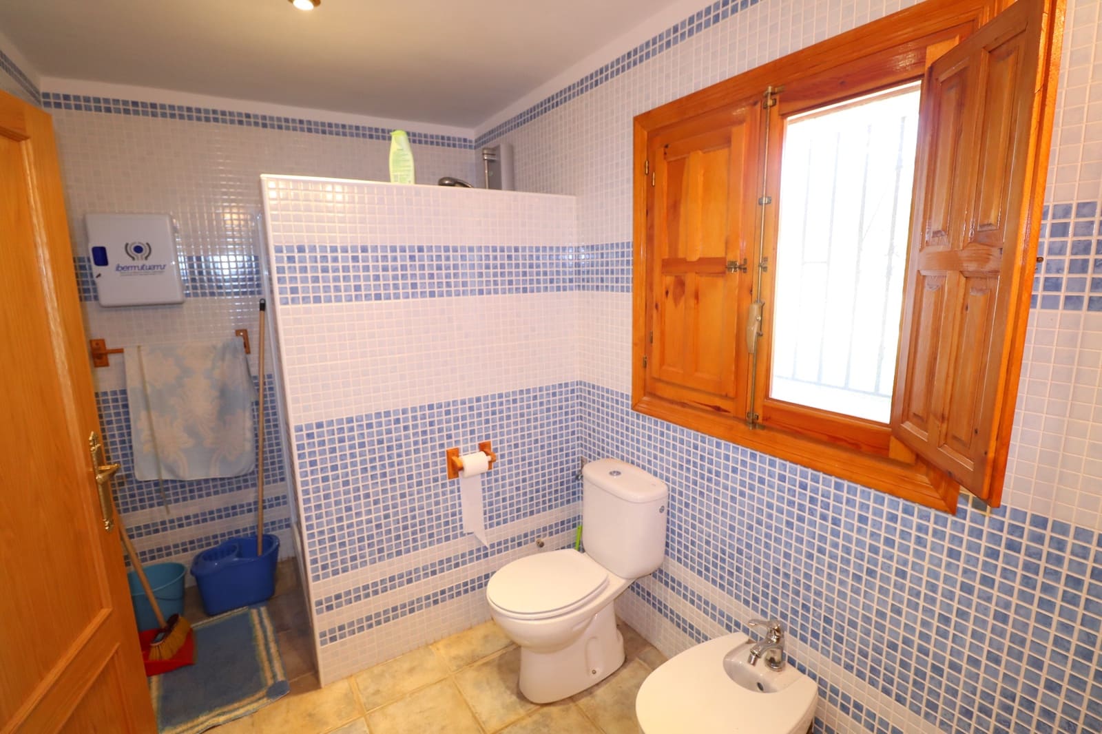 89 soveværelse Finca/Landehus til salg i Velez-Rubio med swimmingpool garage - € 415.000 (Ref: 9034660)