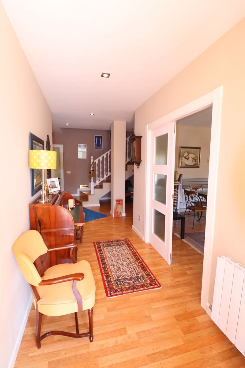 5 slaapkamer Villa te koop in La Parroquia - € 399.950 (Ref: 9061889)