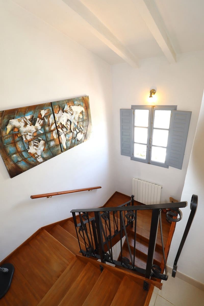 4 soveværelse Finca/Landehus til salg i Velez-Rubio med swimmingpool garage - € 390.000 (Ref: 9168808)