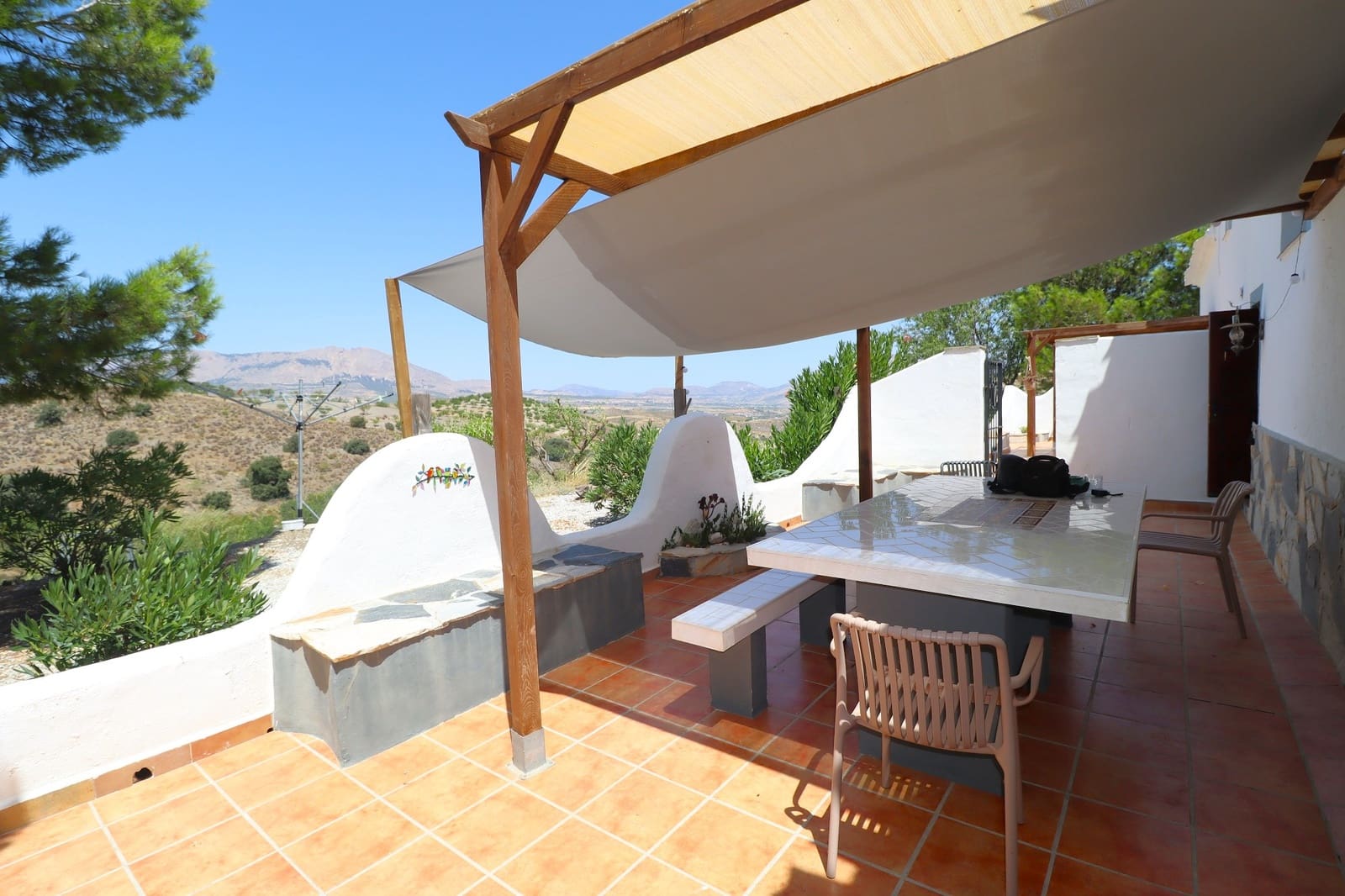 4 soveværelse Finca/Landehus til salg i Velez-Rubio med swimmingpool garage - € 390.000 (Ref: 9168808)