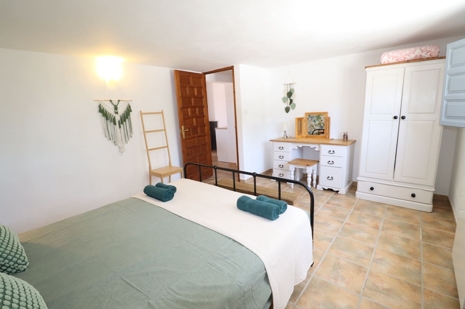 4 soveværelse Finca/Landehus til salg i Velez-Rubio med swimmingpool garage - € 390.000 (Ref: 9168808)